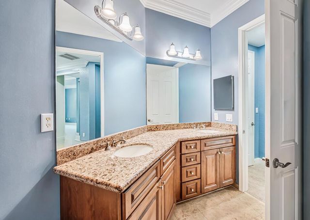 9778 BOWLINE Drive 201, West Palm Beach, FL 33411
