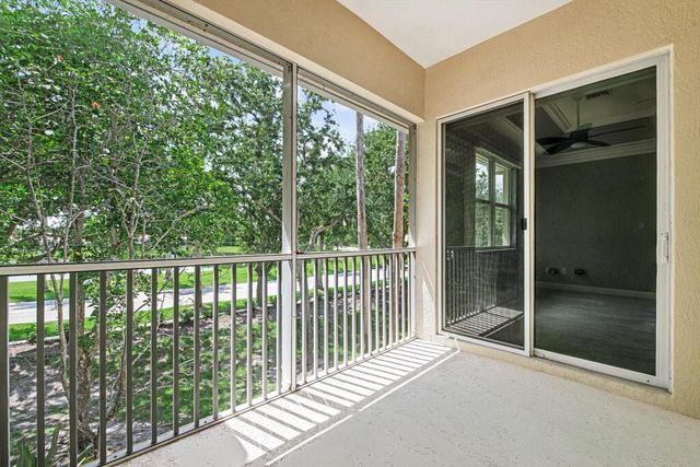 9778 BOWLINE Drive 201, West Palm Beach, FL 33411