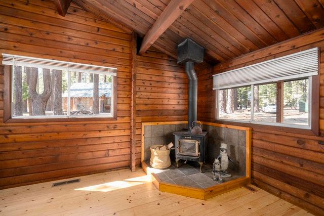 357 Wawasee Ave, Tahoe Vista, CA 96148