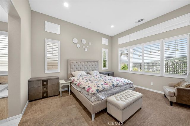 18743 Alara Lane, Canyon Country, CA 91387