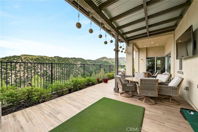 18743 Alara Lane, Canyon Country, CA 91387