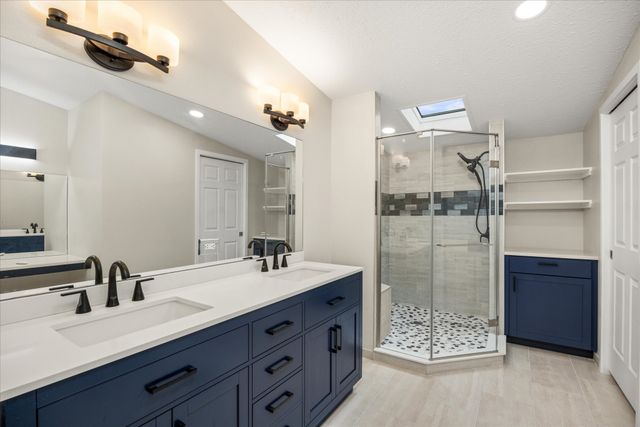 6518 Ashley Court, Granbury, TX 76049