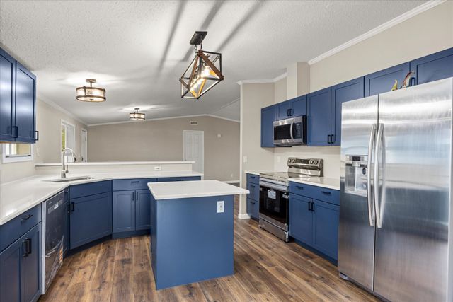 6518 Ashley Court, Granbury, TX 76049