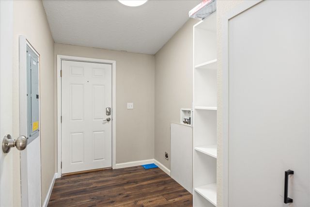 6518 Ashley Court, Granbury, TX 76049