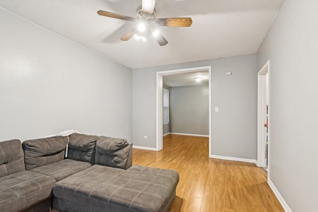 5756 S Princeton Avenue, Chicago, IL 60621