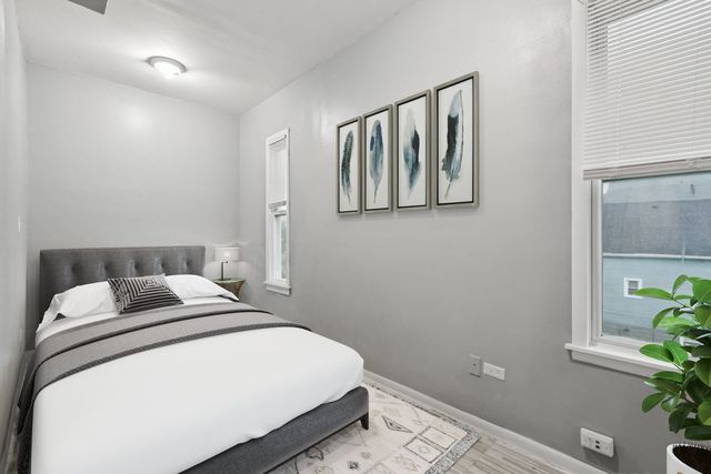 5756 S Princeton Avenue, Chicago, IL 60621