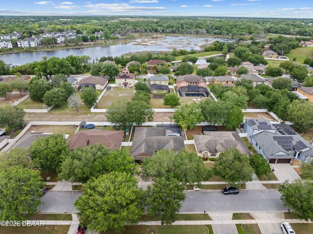 1059 Natural Oaks Drive, Orange City, FL 32763