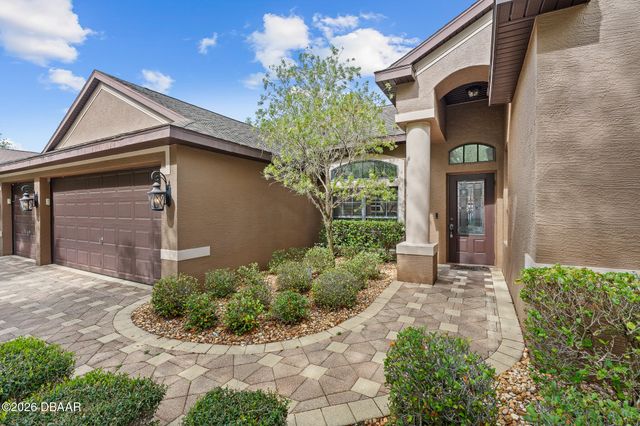 1059 Natural Oaks Drive, Orange City, FL 32763