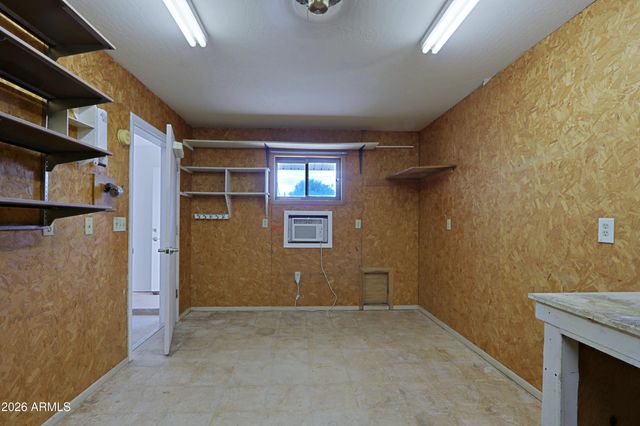 715 W STERLING Place, Chandler, AZ 85225