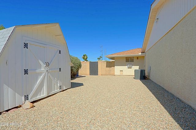 715 W STERLING Place, Chandler, AZ 85225