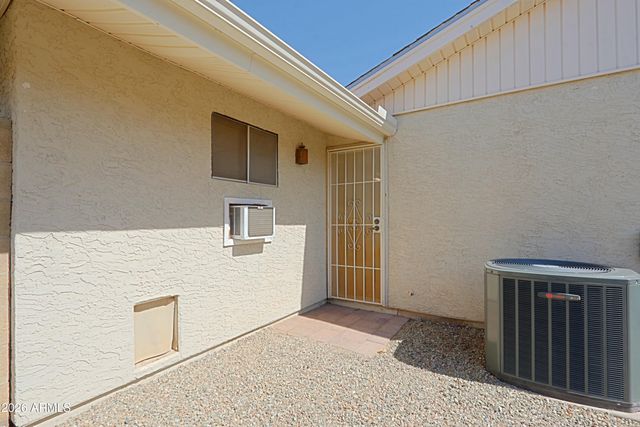 715 W STERLING Place, Chandler, AZ 85225
