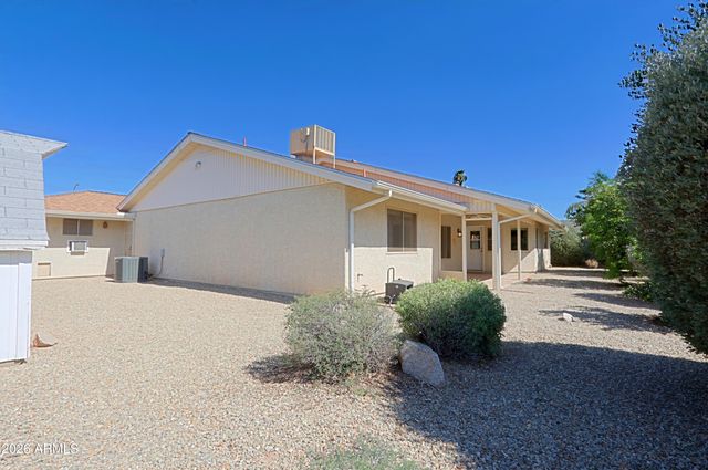 715 W STERLING Place, Chandler, AZ 85225