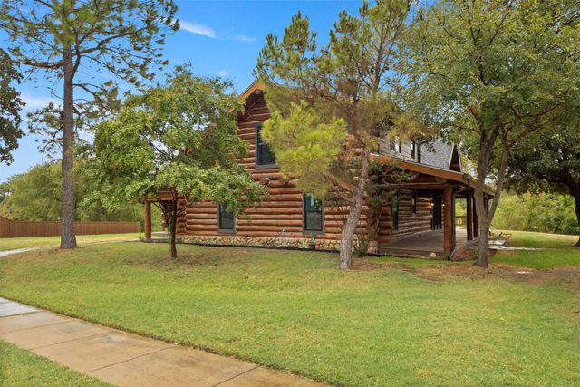313 Pimlico Drive, Hickory Creek, TX 75065