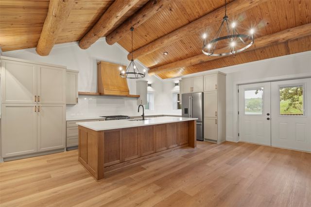313 Pimlico Drive, Hickory Creek, TX 75065