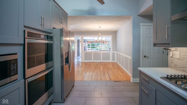 5855 Andover Road, Indianapolis, IN 46220