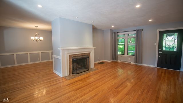 5855 Andover Road, Indianapolis, IN 46220