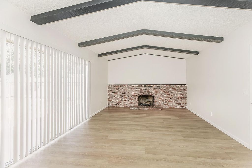 Image 14 of property listing at 2652 Purdue, Clovis, CA 93611
