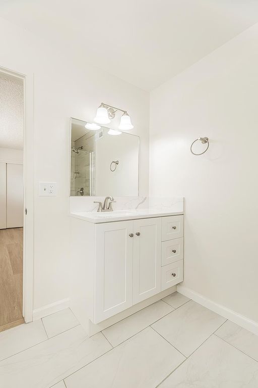 Image 22 of property listing at 2652 Purdue, Clovis, CA 93611