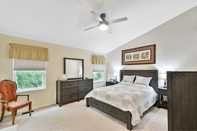627 N Charter Hall Drive, Palatine, IL 60067
