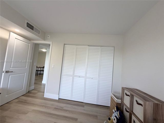 8240 SW 210th St 302, Cutler Bay, FL 33189