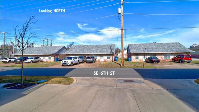 201, 203, 205, 209, & 507 SE 6th & A. Street, Bentonville, AR 72712