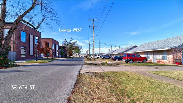 201, 203, 205, 209, & 507 SE 6th & A. Street, Bentonville, AR 72712