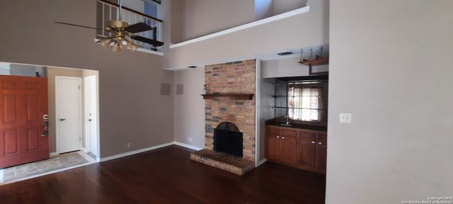 8527 Village Crk, San Antonio, TX 78251