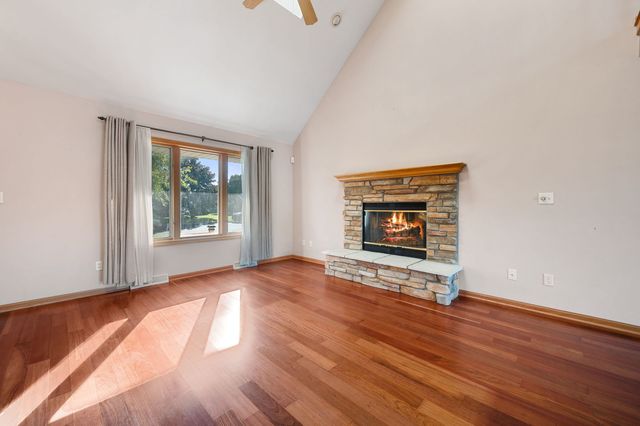 1142 Mulberry Lane, Union Grove, WI 53182