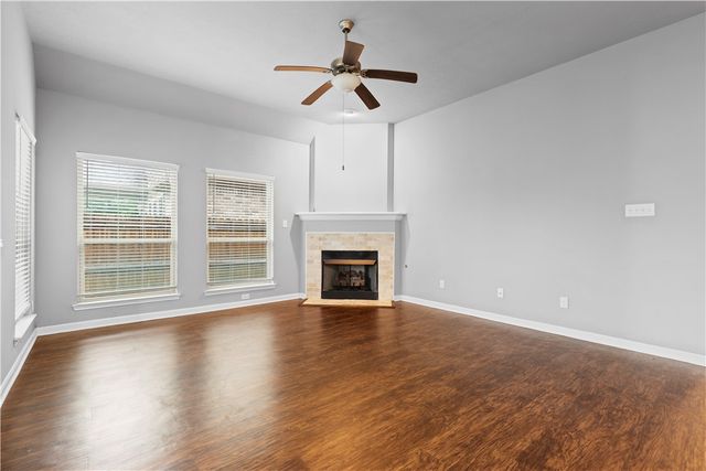 4202 Shallow Creek Court, College Station, TX 77845