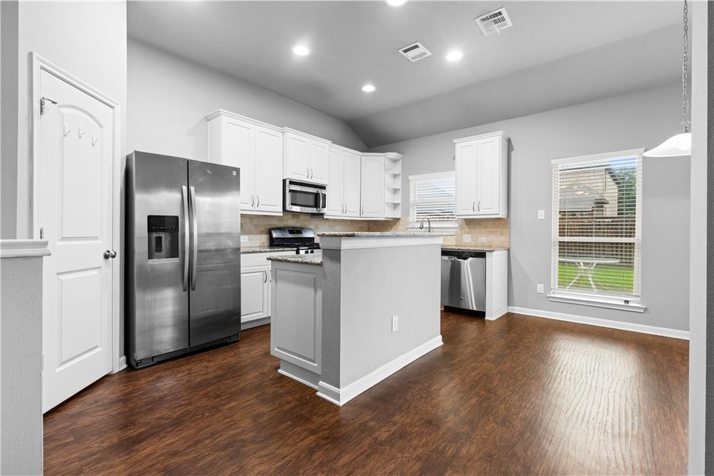 4202 Shallow Creek Court, College Station, TX 77845 — photo 2