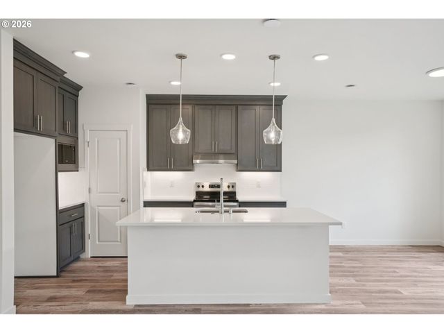 1851 Nw 18TH St, Battle Ground, WA 98604