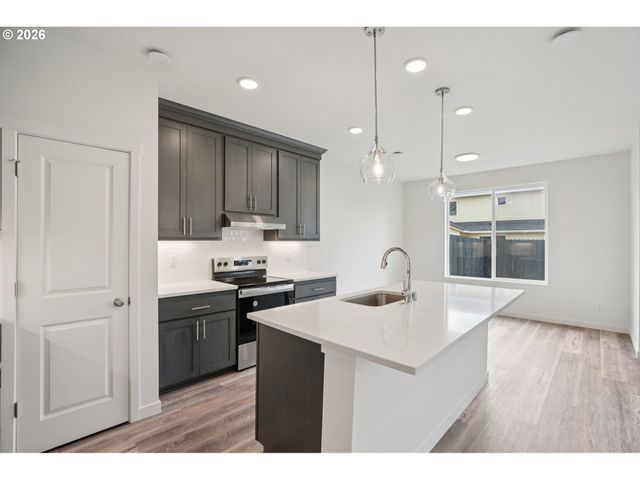 1851 Nw 18TH St, Battle Ground, WA 98604