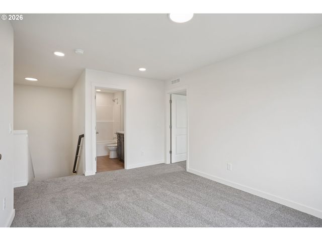 1851 Nw 18TH St, Battle Ground, WA 98604