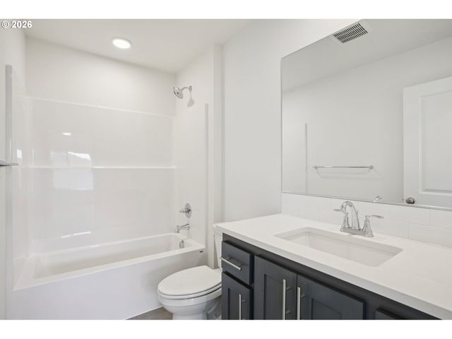 1851 Nw 18TH St, Battle Ground, WA 98604