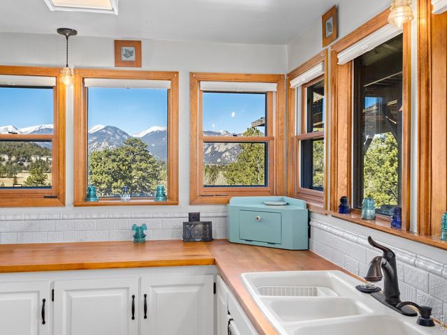 1661 Windham Ct, Estes Park, CO 80517