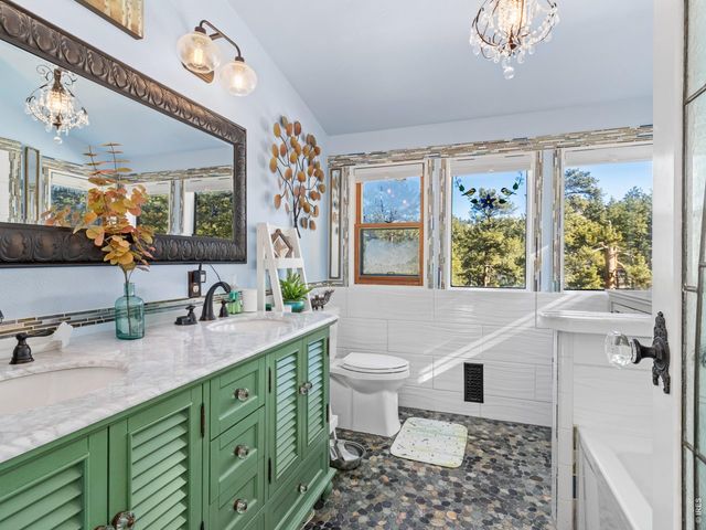 1661 Windham Ct, Estes Park, CO 80517