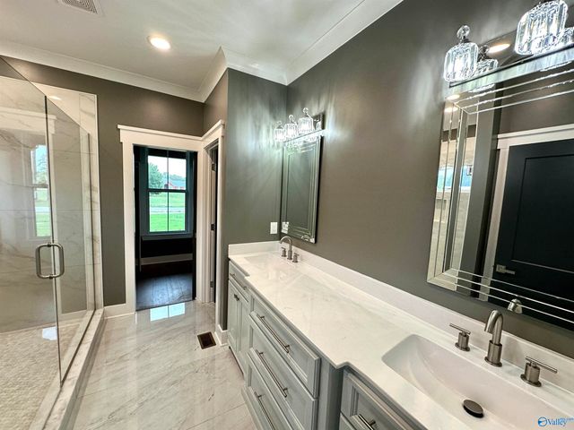 285 Bent River Drive, Gadsden, AL 35901