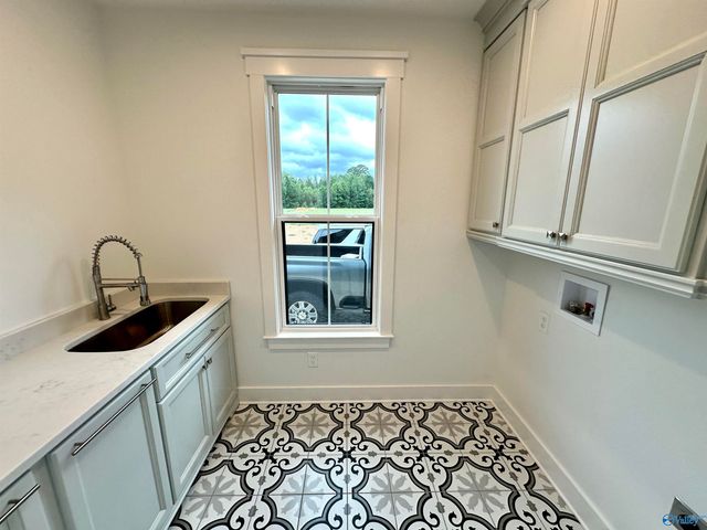 285 Bent River Drive, Gadsden, AL 35901