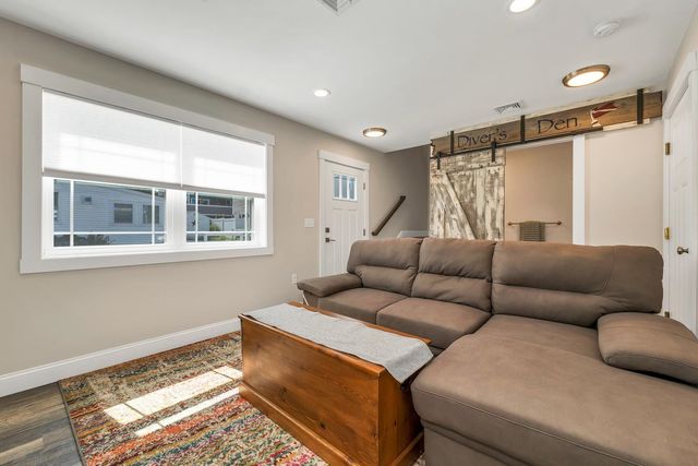 190 Island Path, Hampton, NH 03842