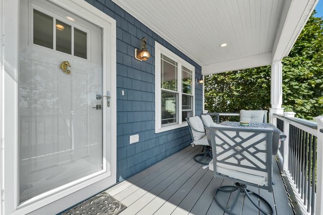 190 Island Path, Hampton, NH 03842