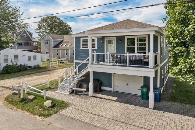 190 Island Path, Hampton, NH 03842