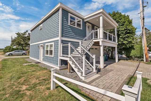 190 Island Path, Hampton, NH 03842
