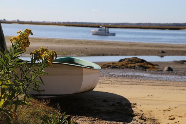 190 Island Path, Hampton, NH 03842