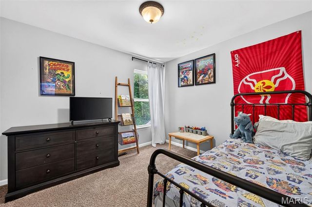 1211 Lake Canyon View, Fenton, MO 63026