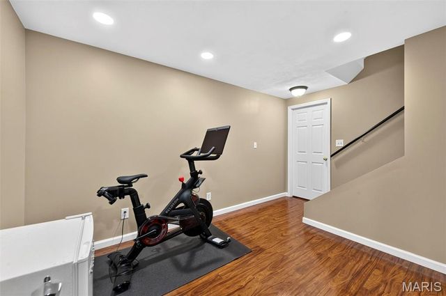 1211 Lake Canyon View, Fenton, MO 63026