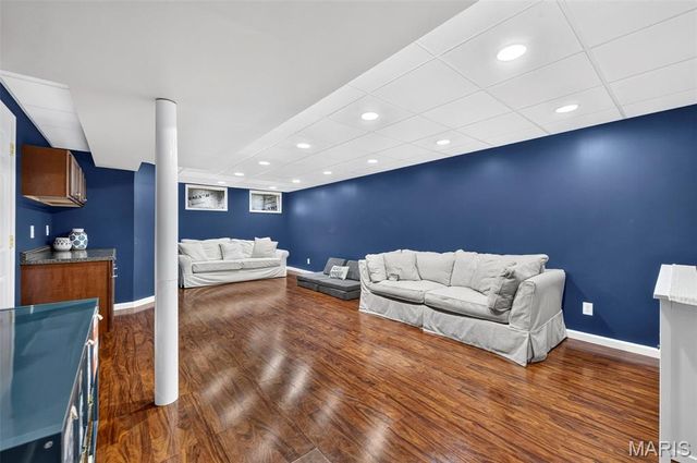1211 Lake Canyon View, Fenton, MO 63026