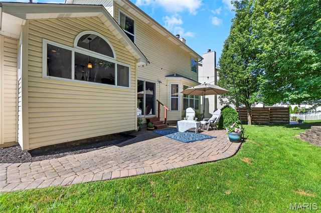 1211 Lake Canyon View, Fenton, MO 63026