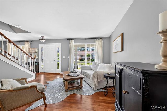 1211 Lake Canyon View, Fenton, MO 63026