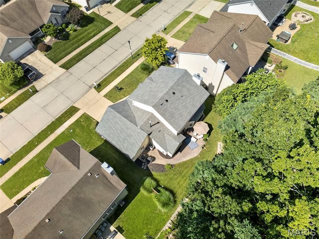 1211 Lake Canyon View, Fenton, MO 63026