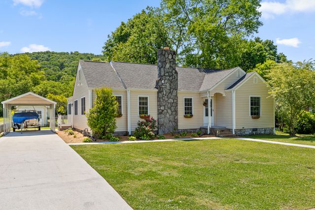 2208 Lyndon Avenue, Chattanooga, TN 37415